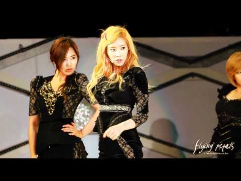 120609 SNSD - The boys 태연 직캠 by 플페