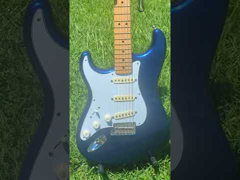 Fender Stratocaster 2016 - Lake Placid Blue image 15