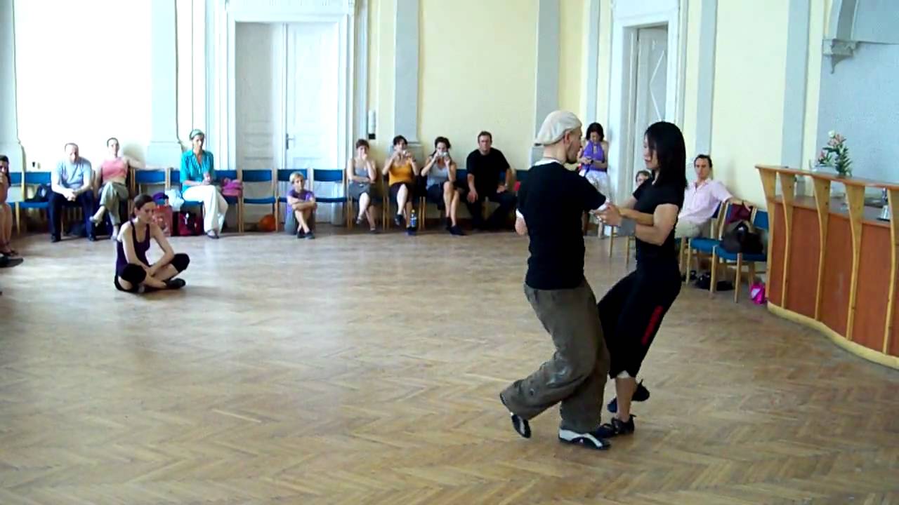 Step Over Colgadas (2 of 5). Cristina & Homer Ladas class summary.