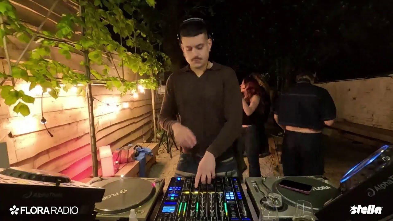CUERVA - FLORA RADIO @STELLA