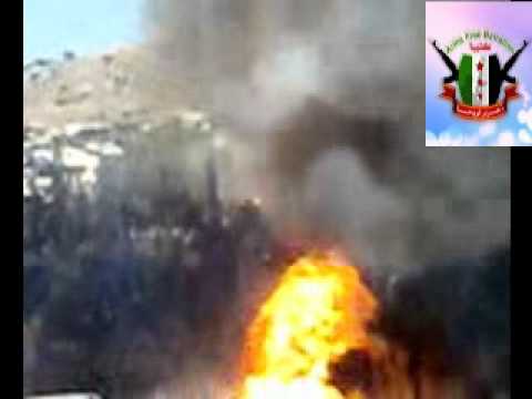 استهداف وتدمير دبابة لقوات النظام بواسطة قاذف RPG من قبل كتيبة أحرار أريحا