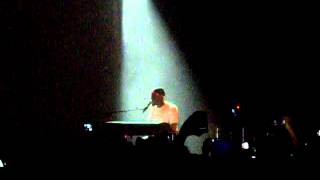 Frank Ocean- I Miss You (Live)