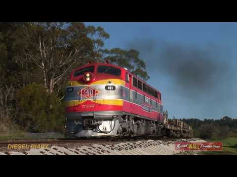 Australian streamliner diesel locomotive B65 - Goulburn to Exeter - September 2011