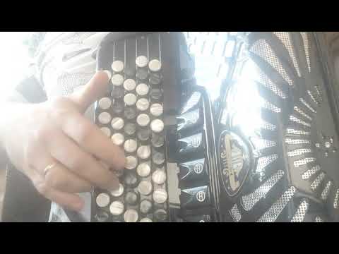 play chromatic button accordion lesson III