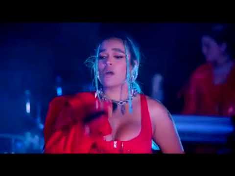 Videoclip de LEYENDAS — KAROL G