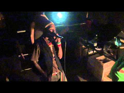 SHALAMANDA HiFi + PRINCE LIVIJAH @ FLUC VIENNA - Police