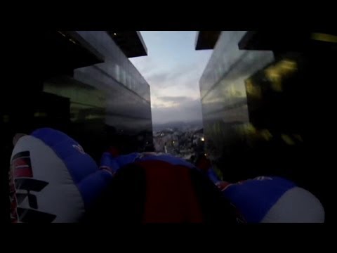 Caught on Tape: Wingsuit Stuntmen Fly Between Rio de Janeiro Skyscrapers
