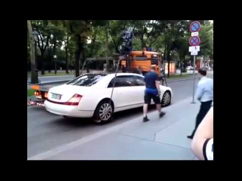 Tow Truck Drivers Can't Lift A Maybach Because It's Too Heavy