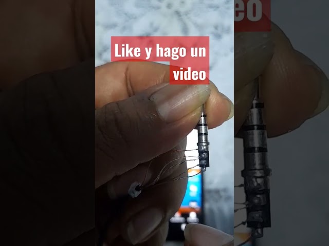 Vídeo relacionado con OTOTEC 1 Unidad de Auriculares Estéreo con Cable Compatible con Nintendo Gameboy Classic Auriculares de Repuesto Rojo Azul Estilo DMG-02 Conector para Auriculares de 3,5 Mm