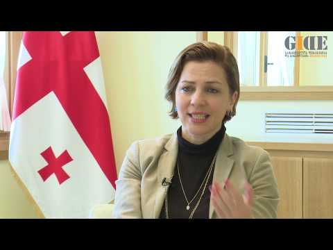 ანა დოლიძე – რატომ დებატები?