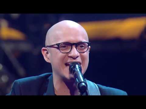 Job González - Nuestro Dios Reina