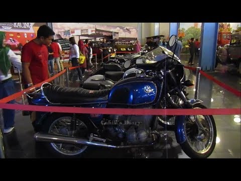 Thumbnail for REVIEW 1974 BMW R90S 900CC SPORT TOURING WALKAROUND by BMW R90S