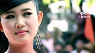អុីវ៉ា និង សាលី_សុំស្រីឡើងរាំ_SUNDAY DVD 35_Khmer Oldies (4K_VP8)