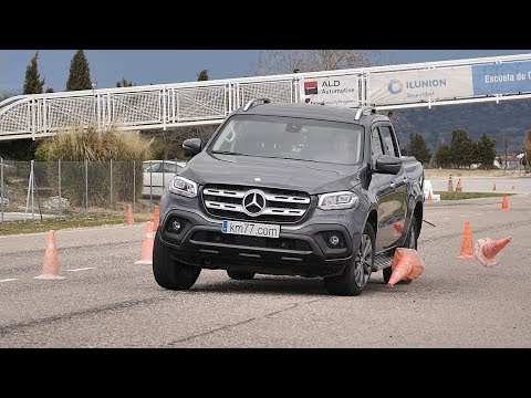Mercedes-Benz Clase X 2018 – Maniobra de esquiva (moose test) y eslalon | km77.com