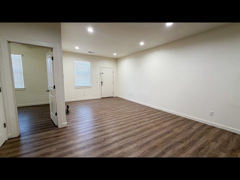 2009 E Grand St #A - Video 7 of 7