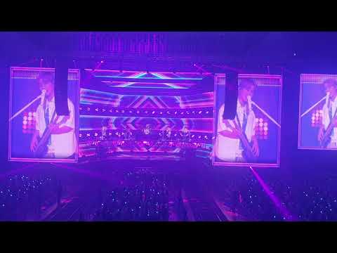 190809 DAY6 WORLD TOUR "GRAVITY" - Mashup Stage (태양처럼, Shape of you, Treasure,행복했던 날들이었다…...Blood)