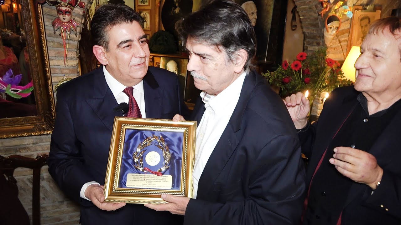 ΔΙΕΥΘΥΝΤΗΣ ΚΛΙΝΙΚΗΣ ΜΑΣΤΟΥ ΙΑΣΩ - ΠΡΟΕΔΡΟΣ ΤΗΣ Ε.Μ.Ε.Ι.Σ. ΓΡΗΓΟΡΗΣ ΞΕΠΑΠΑΔΑΚΗΣ