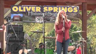 Janelle Arthur comes Home - I&#39;m So Lonesome I Could Cry in her hometown Oliver Springs TN
