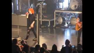 4/21 Paramore - Planning Writing the Future + Be Alone @ Beacon Theatre, NYC 5/06/15