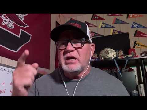 South Carolina gets embarrassed by the Vanderbilt Commodores at home. Gamecocks shouldn’t be ranked