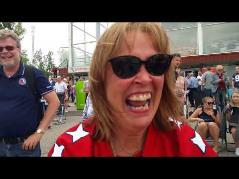 Raviliiga-Travliga HIFK:n riemua E3-katsomossa