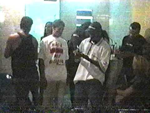 ROMÁRIO NA CASA DO KAKÁ EM 1999 NA VILA SÃO LUIS !