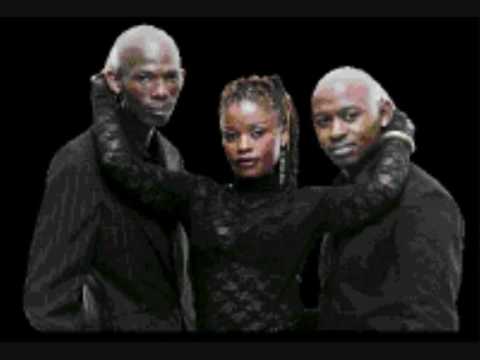 Malaika  * Mhla'uphel' Amandla / Muntuza *