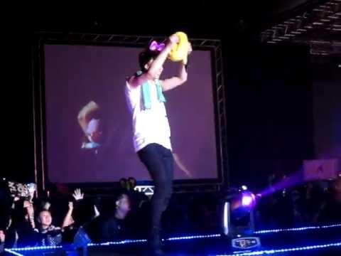 120303 BEAST Beautiful Show Singapore - Beautiful [Doojoon Focus]