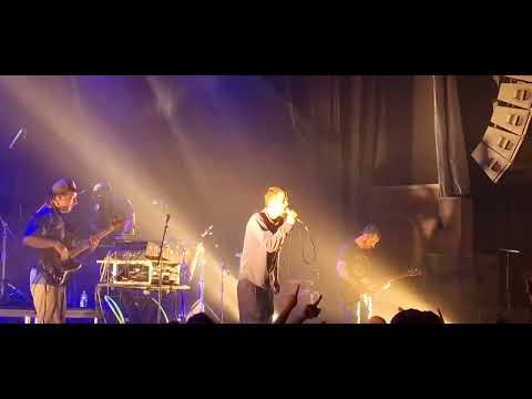 High Tone & Zenzile - Never Work in Vain (final) (7/7) Live Elysee Montmartre Paris 20220601 221238