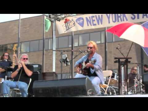 Anders Osborne and Johnny Sansone open the NYS Blues Festival with 