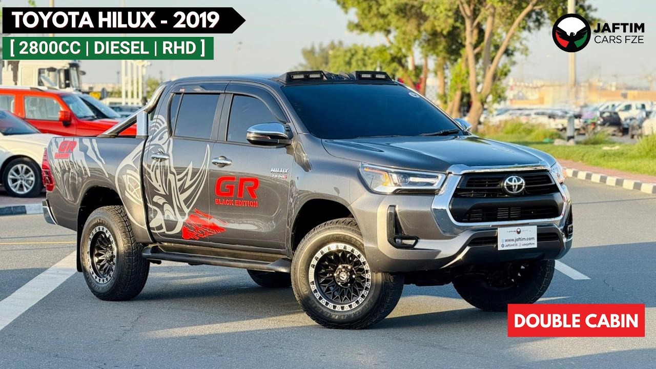 تويوتا هيلوكس 2019 | 2.8L DIESEL ENGINE | AT | RHD | PREMIUM BLACK LEATHER SEATS | ROOF MOUNTED LED LIGHTS | ROLL video