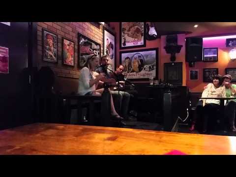 The Mighty Session - June 22, 2014 - Jeremy Spencer, Sean Leahy and Muireann Nic Amhlaoibh