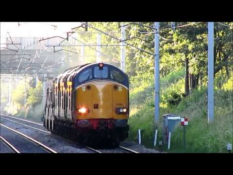 Direct Rail Services Class 37, 37605 + 37603 + 37602 DIT passing Winsford on 6K73, 18/06/14