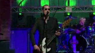 Stone Temple Pilots - Between the Lines (Live David Letterman Show)