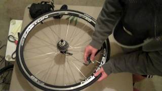 How to change a bike tire with CO2