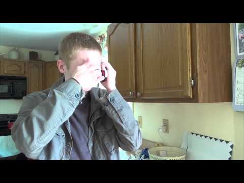 THE IRON GIANT: Kent's Phonecall