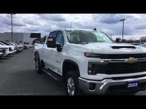 2025 Chevrolet Silverado 2500HD 4WD Crew Cab Standard Box LT in White for sale at Seaway Chevrolet Buick GMC Ltd in Cornwall, ON