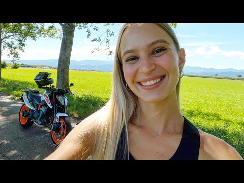 My thoughts about the KTM DUKE 890 R / Riding in beautiful Austria / Dominika Rides