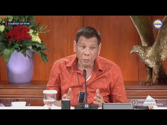 Duterte berjanji akan membayar utang Palang Merah sebesar P930-M setelah menghentikan tes COVID-19 Duterte berjanji akan membayar utang Palang Merah sebesar P930-M setelah menghentikan tes COVID-19
