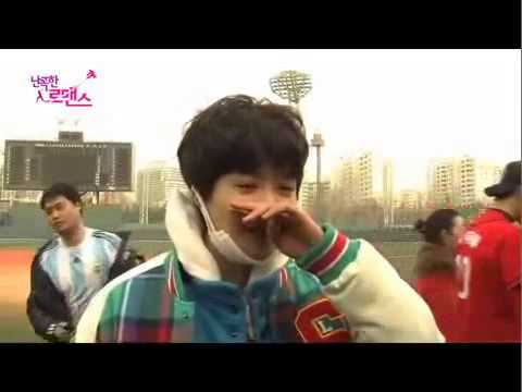 Lee Si Young, Lee Dong Wook "Wild Romance/暴力罗曼史" making films (5 of 5)