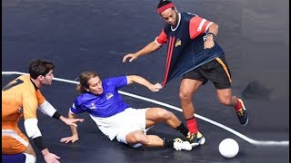 Download lagu Ronaldinho ● Magic Futsal Skills mp3