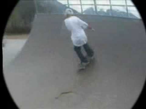 Hutter Tom (kurzes skatevideo)
