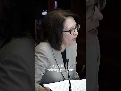 Sen%2E%20Cantwell%20on%20American%20manufacturing%20and%20apprenticeship%20programs