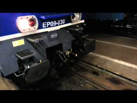 EP09-030 po potrąceniu łosia - EIC Łużyce we Wrocławiu Głównym