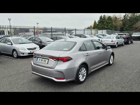 Toyota Corolla 1.8 HYBRID LUNA SAL - Image 2