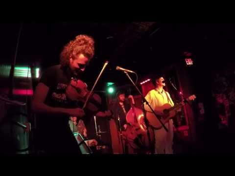 The fiddlistic alchemy of Duncan Wickel