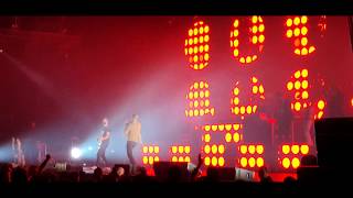 Parov Stelar - Mambo Rap (ft Anduze) / Sweet Dreams (Eurythmics) (10/11) Live Paris 20191128 222554