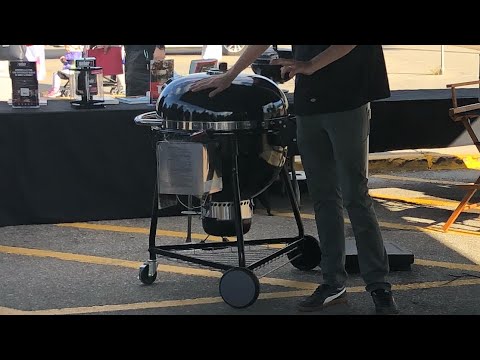 download lagu mp3 mp4 Dickson Bbq, download lagu Dickson Bbq gratis, unduh video klip Dickson Bbq