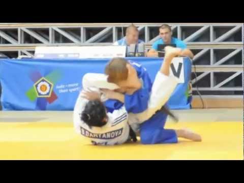 2012 Paks -44kg W- Damyanova B (BUL) - B- Pupp Réka (HUN) (Bronz) Junior Atom Cup