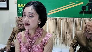Download lagu SEKAR MANIS _ KINGKILABAN _ LIVE PERFORM mp3